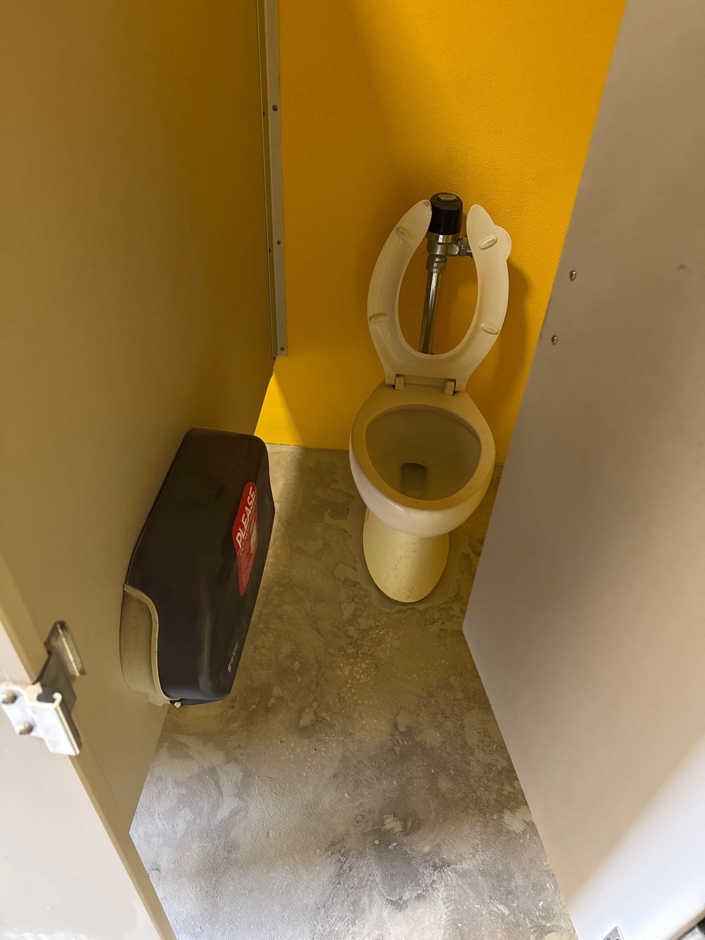 Commercial Restroom Refresh: Seamless 'Tidal Wave' Flake for a Repeat Client by Performance Floors & Coating