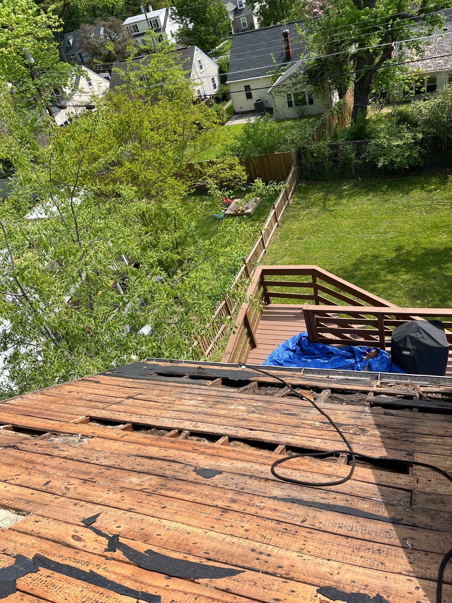 Falls Church: CertainTeed Landmark Pro Designer Shingles in Max Def Pewter by RM Banning, Inc.