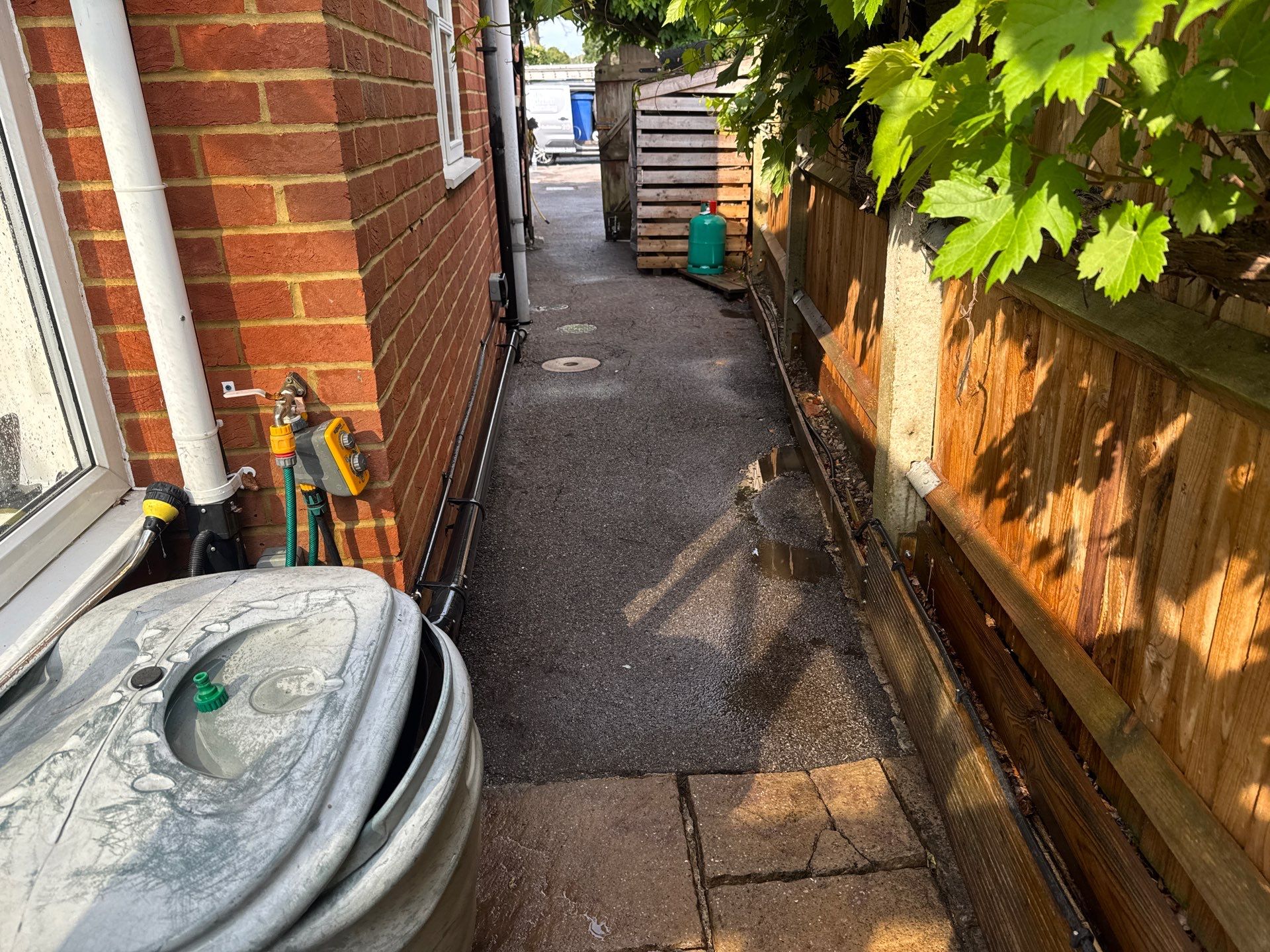 Tarmac Driveway Clean using Flat Surface Cleaner by Ges Exterior Cleaning ltd