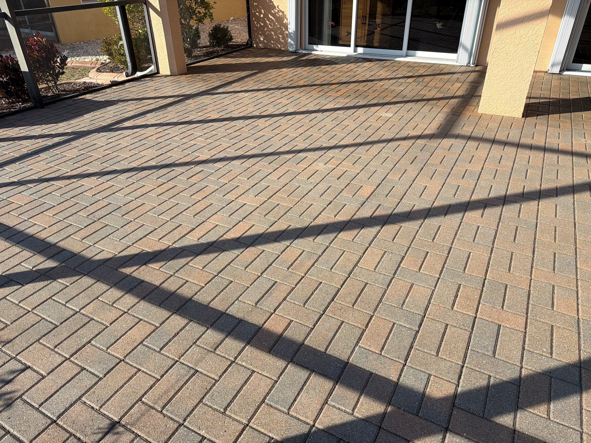 Lanai and Driveway Paver Sealing Project in Sun City Center by Supreme Paver Experts