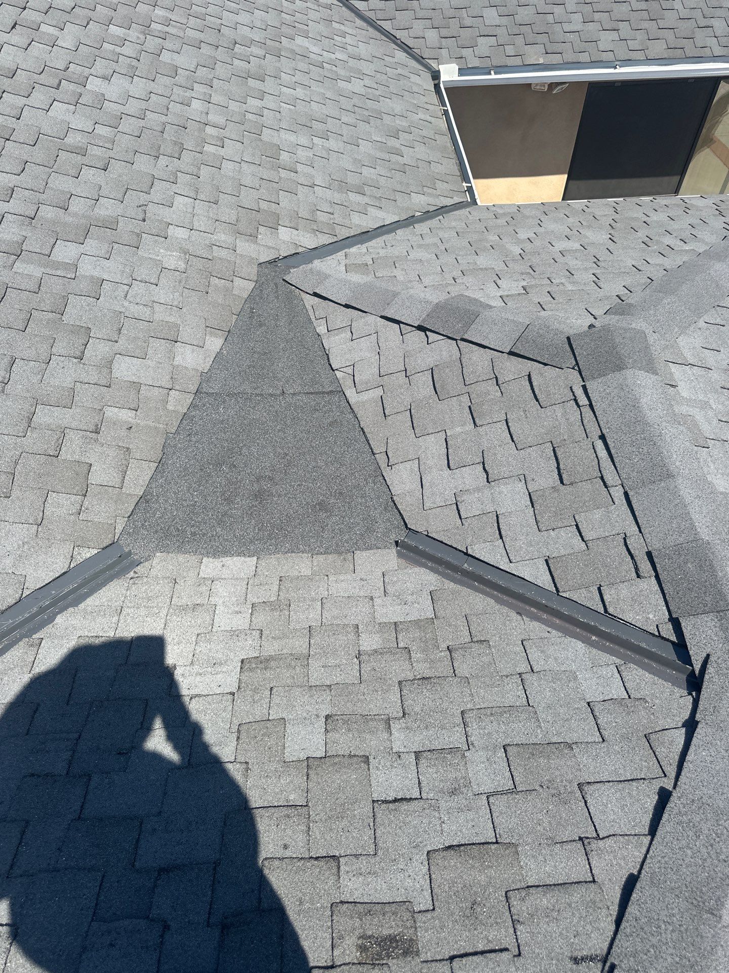 Roof Replacement - Lakewood, CA 90713 by Epic Roof Replacement