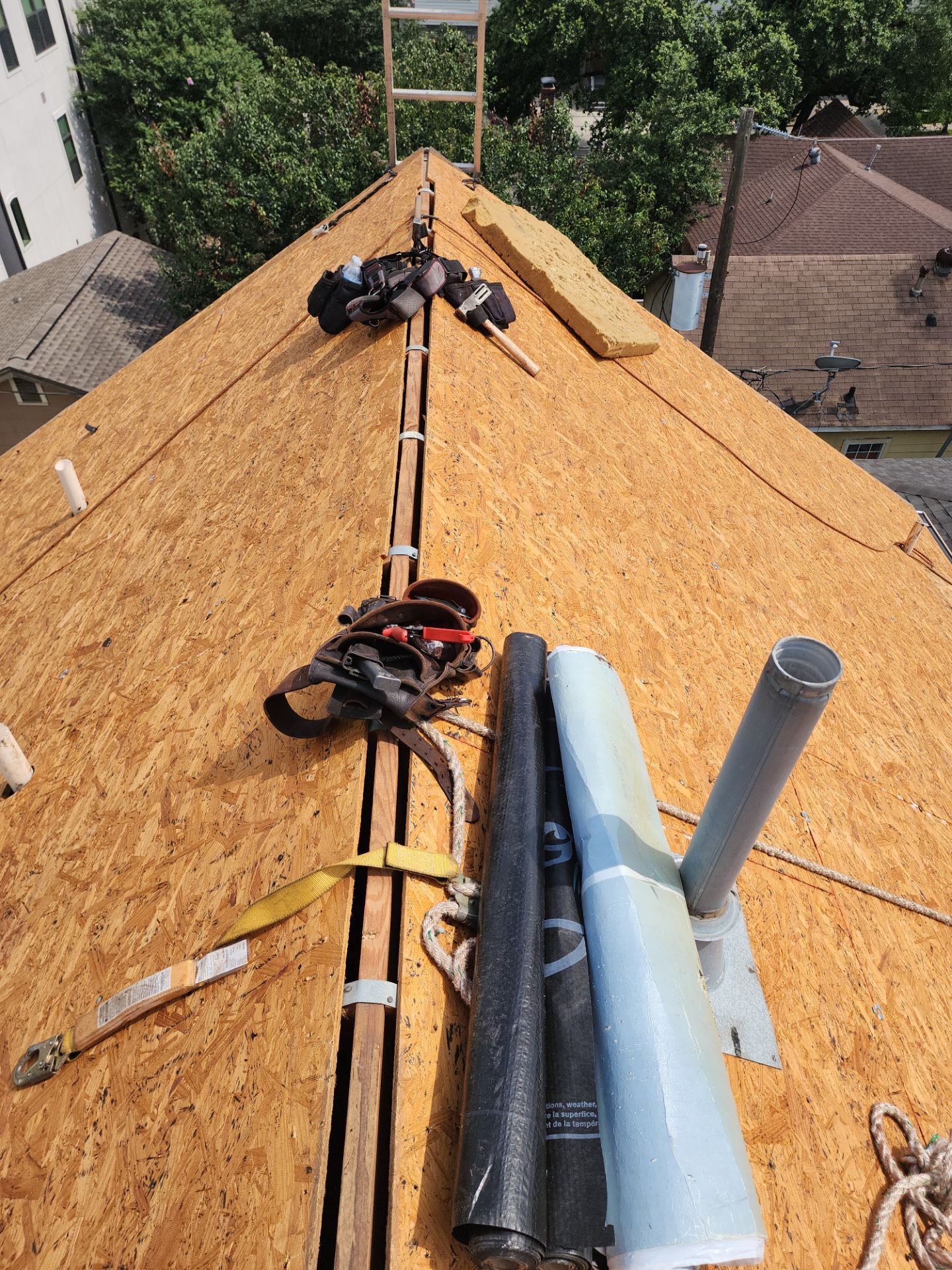 Residential Roofing Installation using Owen's Corning Duration (Lifetime) Shingles by Roof Repair Company