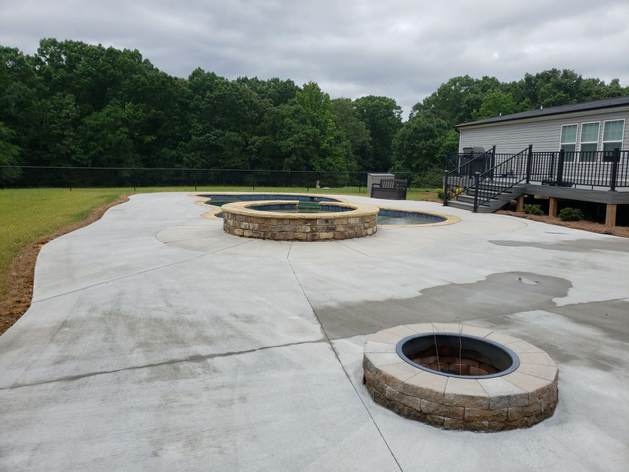 House Wash using cleaner by Power Wash Masters LLC