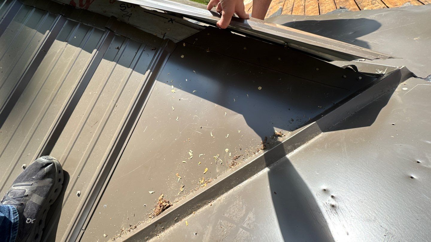 Roof Replacement using Owens Corning Peppercorn by 180 Contractors