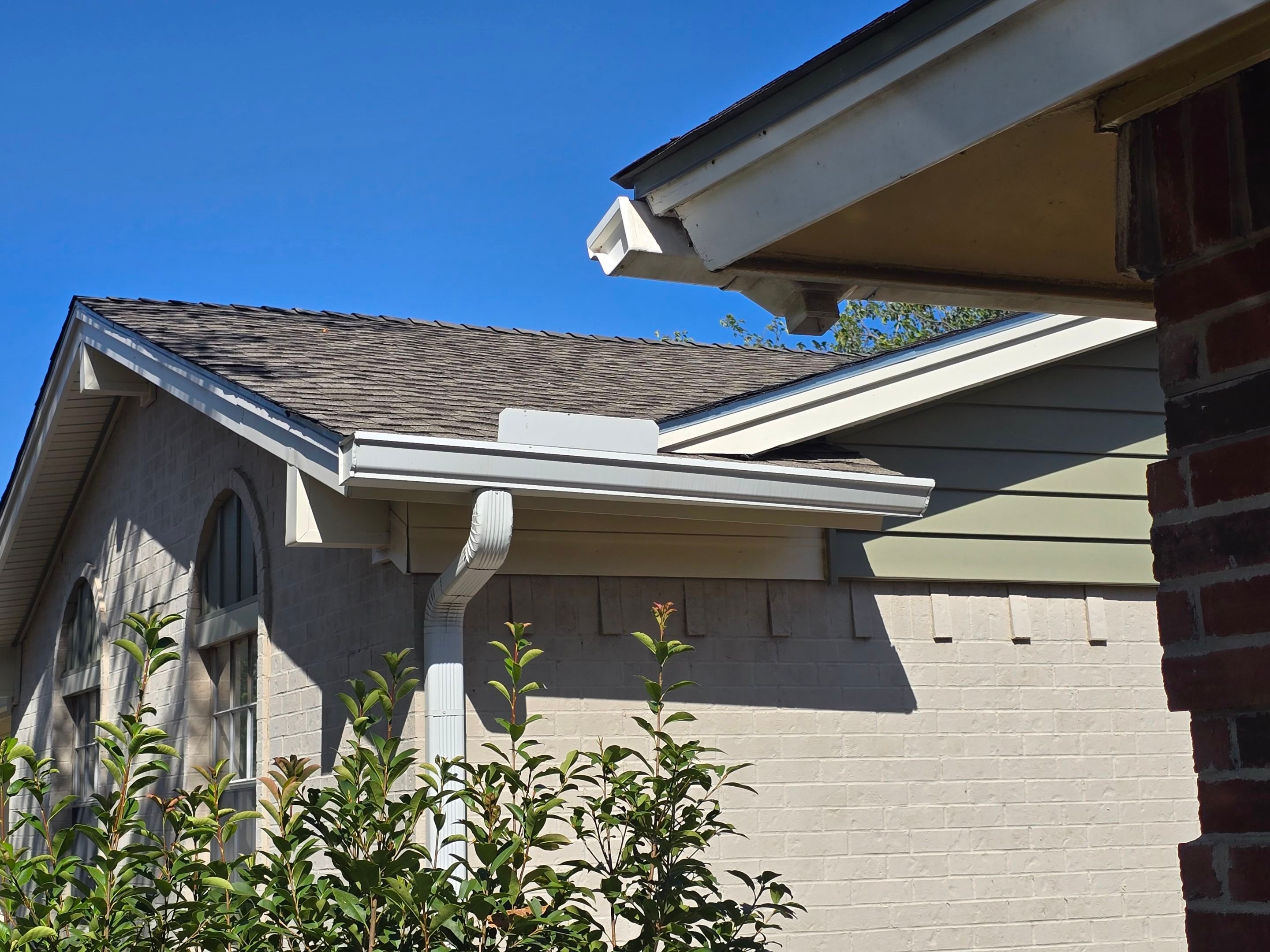 Project in Garland by EL-GC LLC 