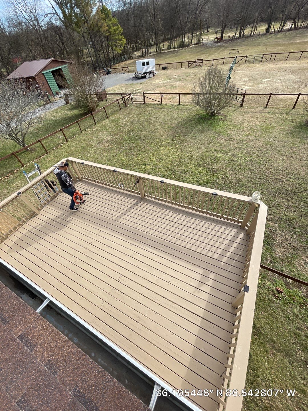 Residential Roofing Installation using Owens Corning Oakridge Roofing System by Undersun Roofing 