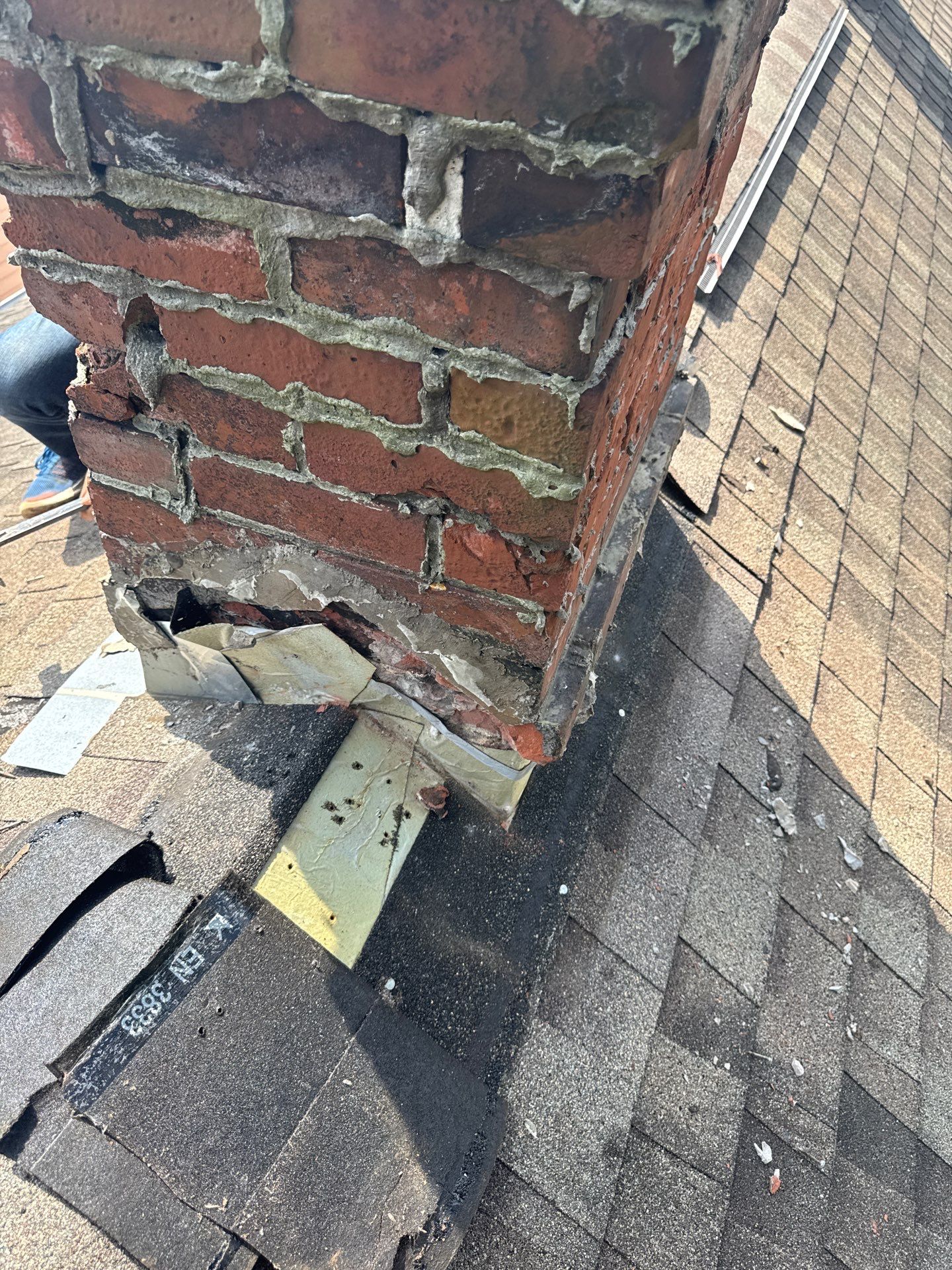 Roof Repairs in New Orleans by HDS Contractors