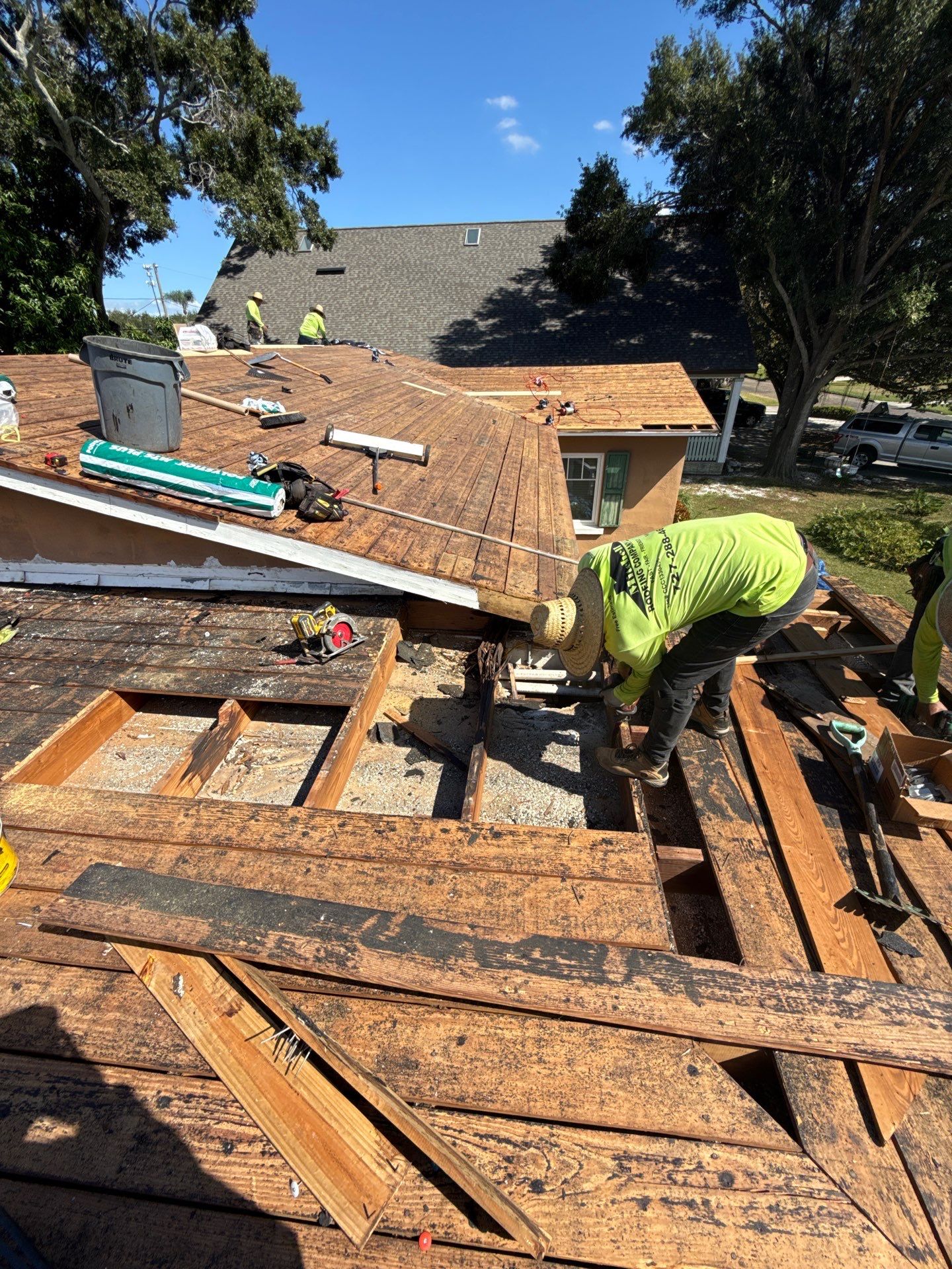 Project in St. Petersburg 33710 by Mitchell Roofing Company LLC 