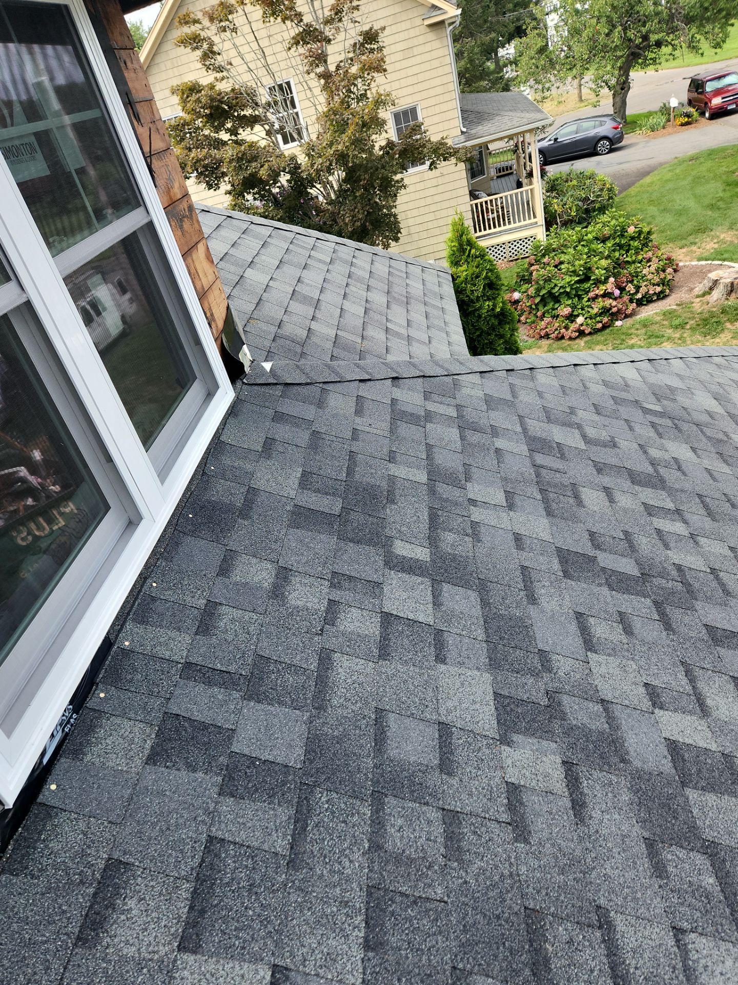 Residential Roofing Installation using Owens Corning TruDefinition Duration - Estate Gray & Flagstone Cedar Impressions by A Plus Exterior