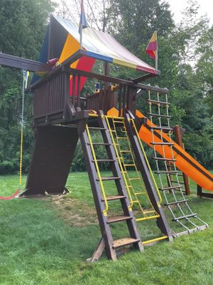 Gutter Cleaning in Chester, NJ — Gallo Bros job photo