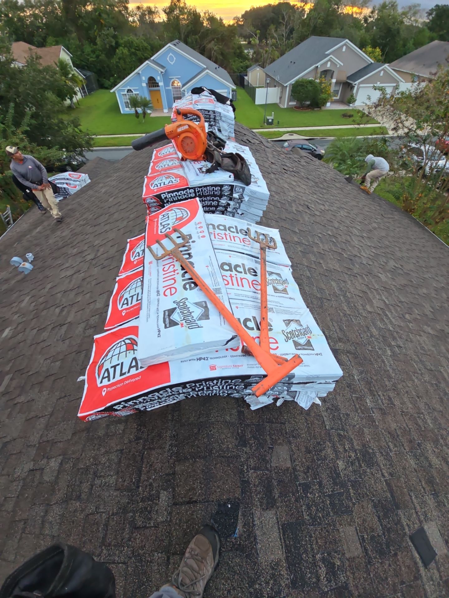 Atlas Pinnacle Pristine Architectural Shingle Roof Replacement in Kissimmee by Fortified Roofing Solutions Corp.