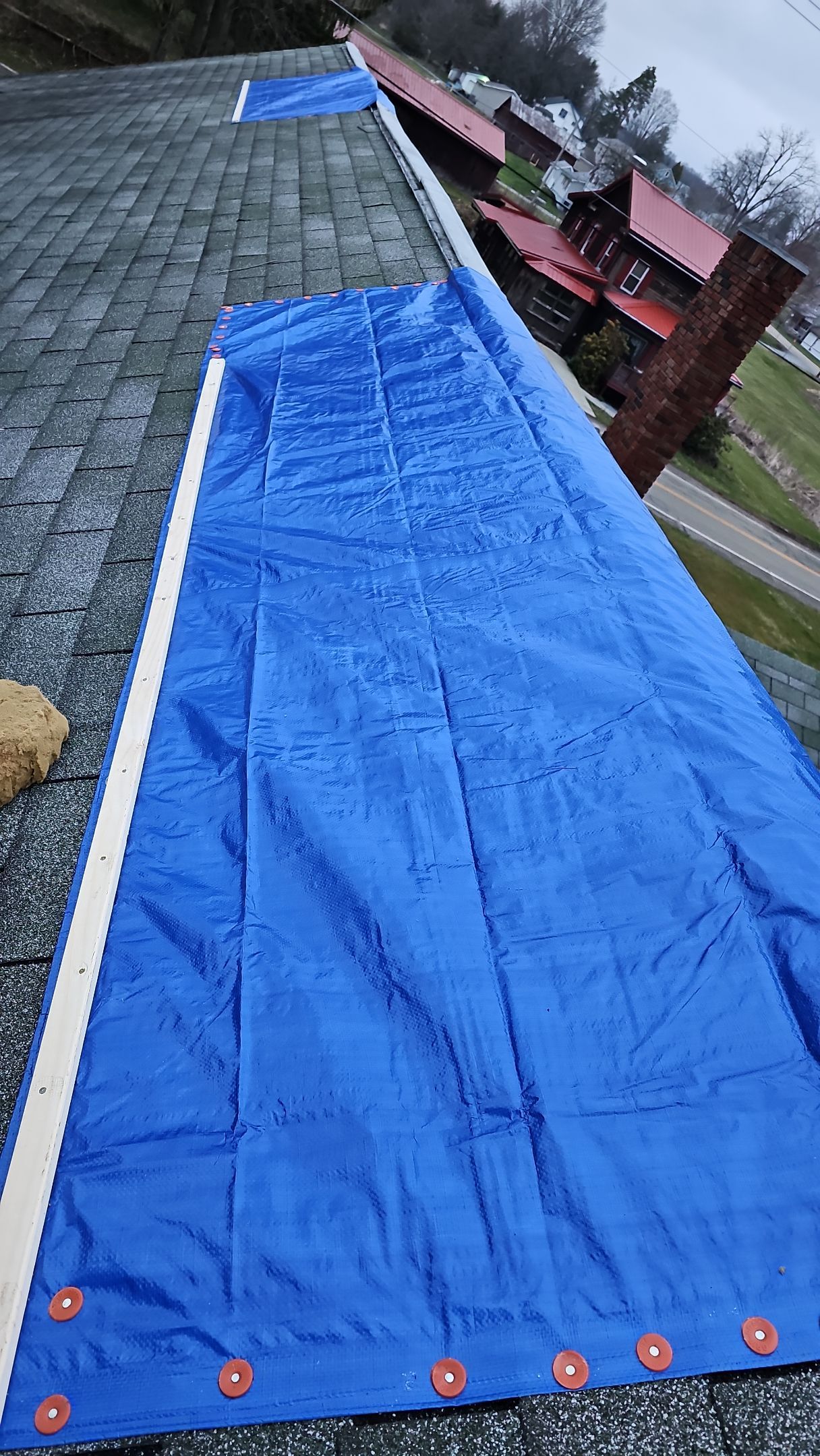 ATLAS PINNACLE COLOR: COASTAL GRANITE DRIP EDGE: BLACK by Eagle Eye Roofing