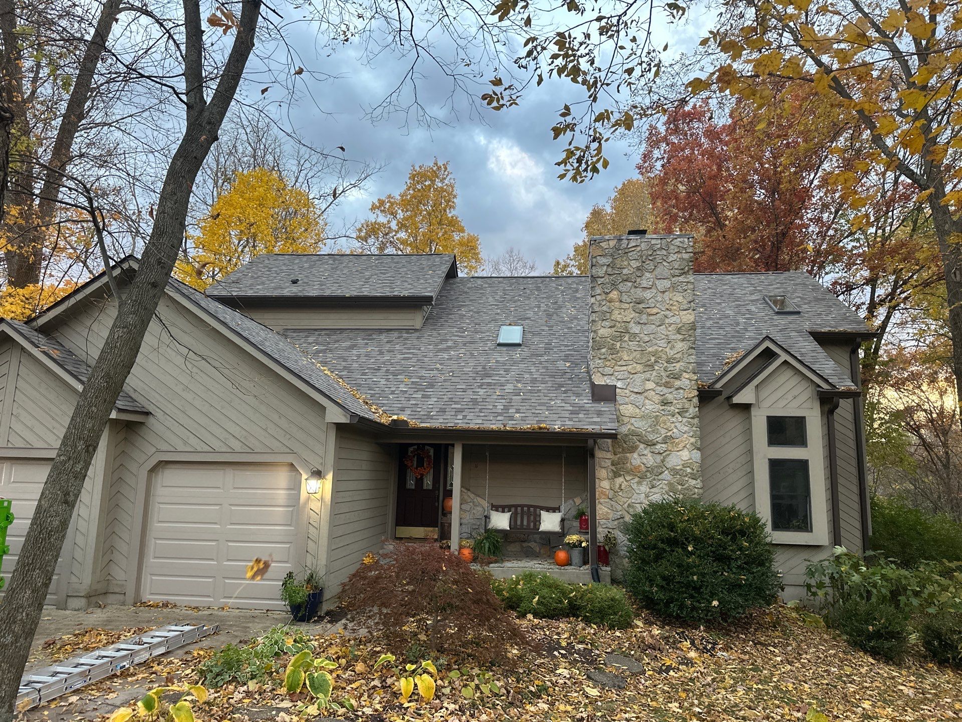 Roof and Skylight Replacement by WIW Enterprises Inc