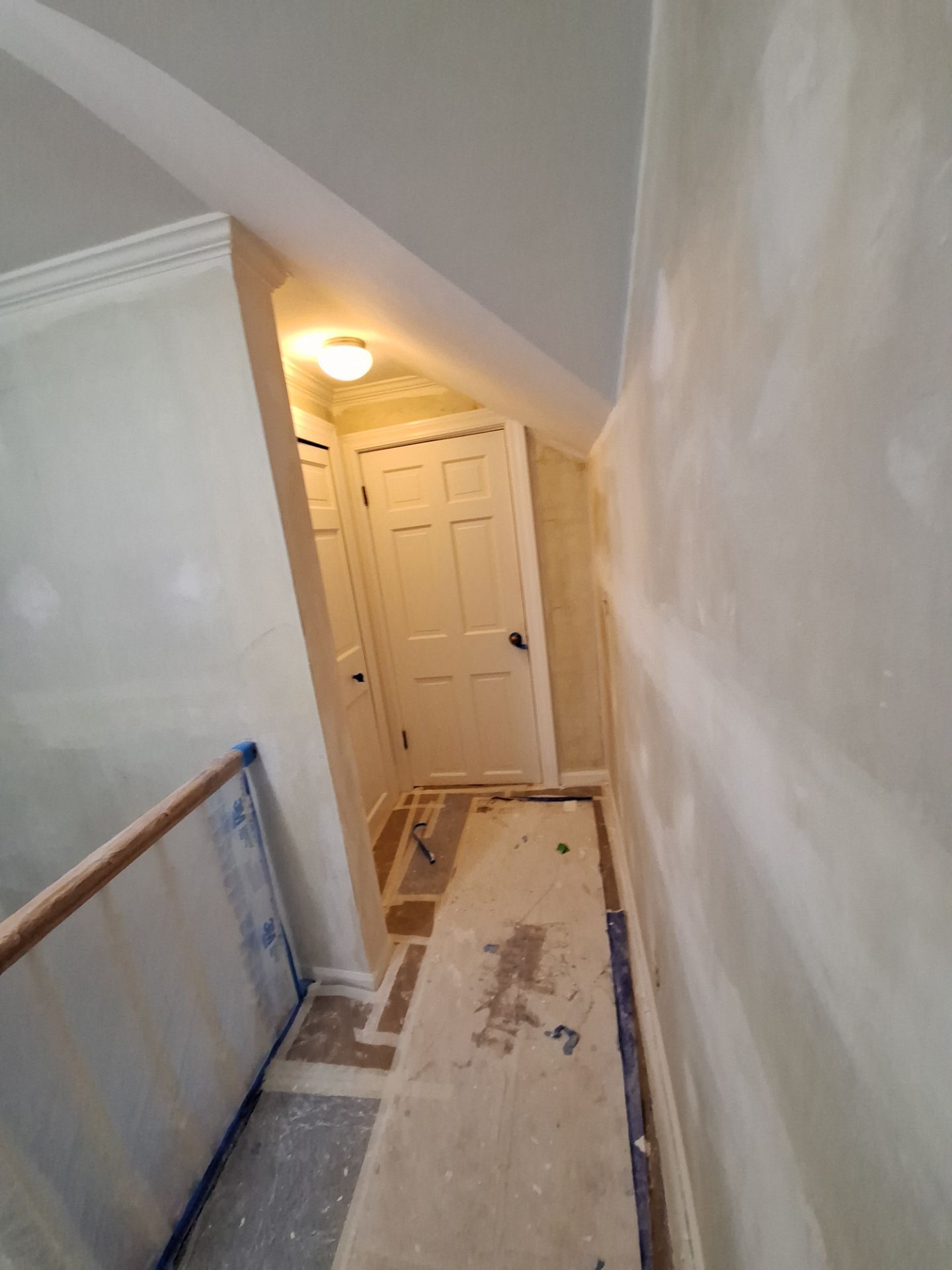 Comprehensive Interior Painting and Drywall Repairs for a North Muskegon Residence by Gordon Painting