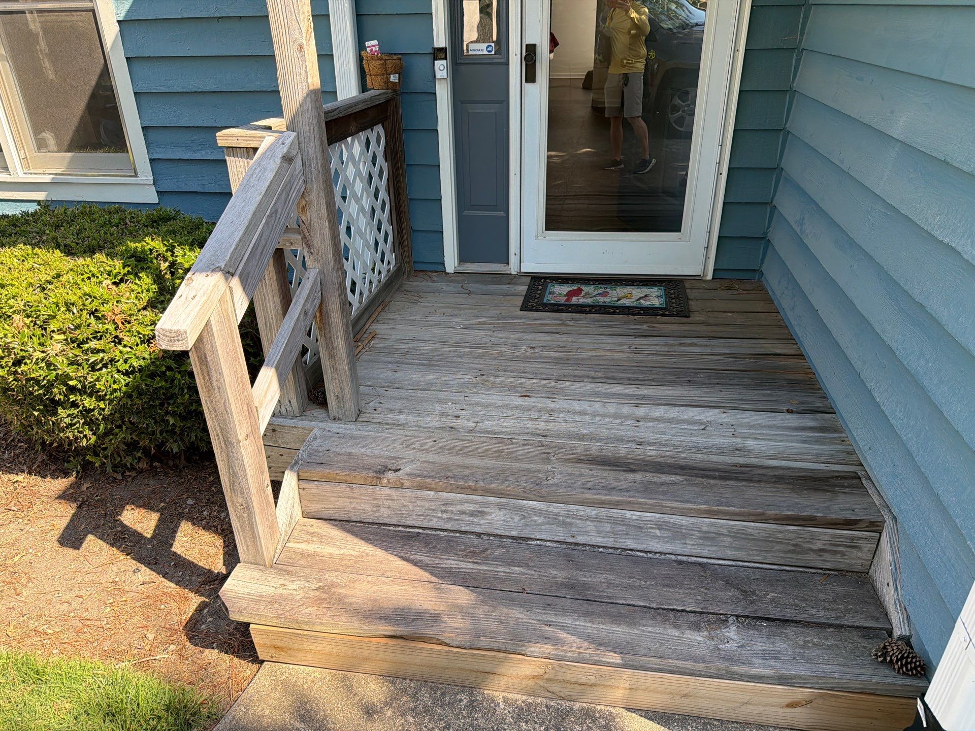 Deck using Wood Sealant by DuraSeal