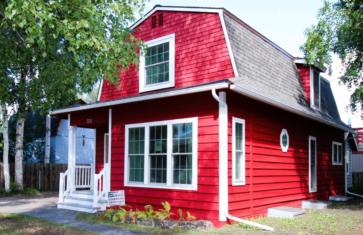 Gorgeous Farmhouse Style Transformation by Midnight Sun Painting