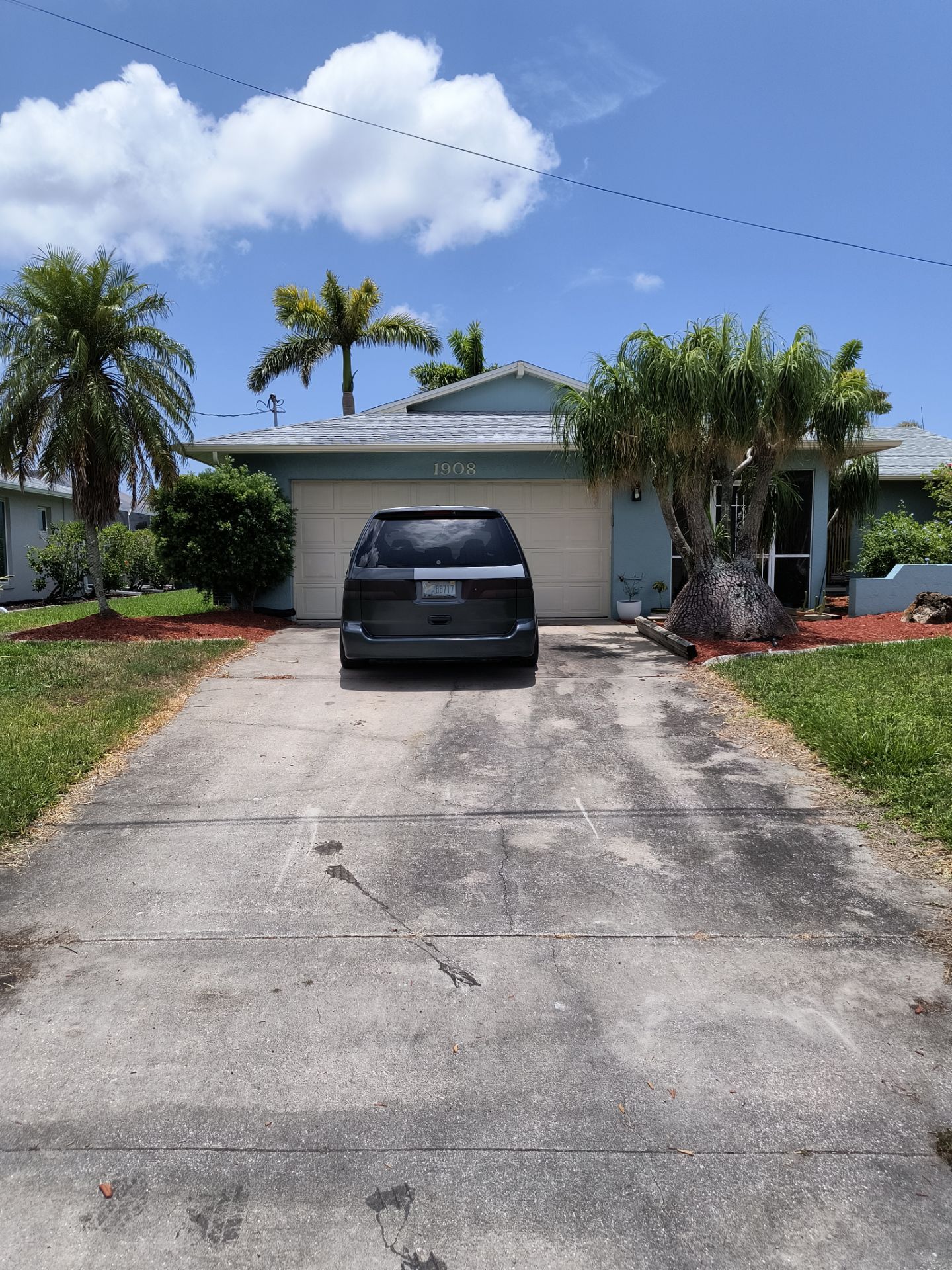 K-Style 7-Inch Gutters for Cape Coral FL Homes by Gutter Professors