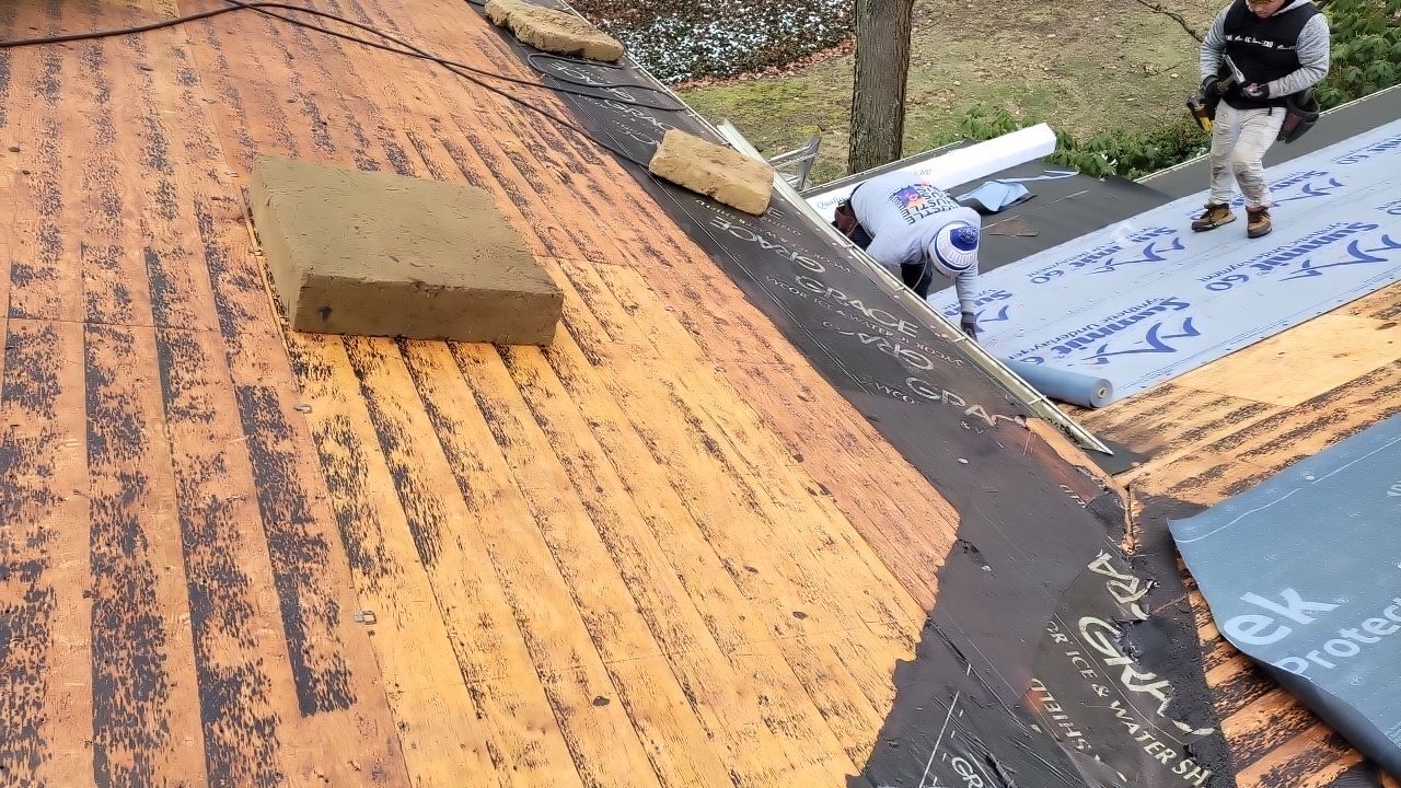 ATLAS PINNACLE HP COLOR: SCOTCHGARD HEATHERBLEND DRIP EDGE: MUSKET BROWN by Eagle Eye Roofing