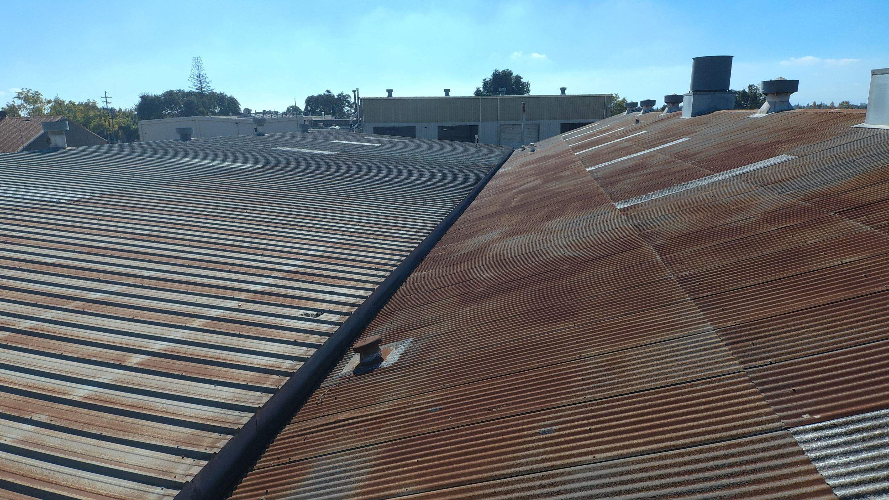 MR Roofing system using Conklin BenchPly system with PUMA top coat by Straight Edge Roofing Inc