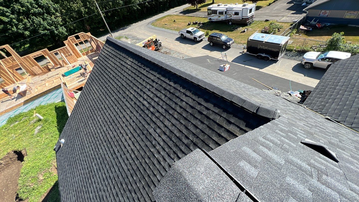 Residential Roofing Installation using GAF Charcoal HDZ by Top Notch Roofing Inc