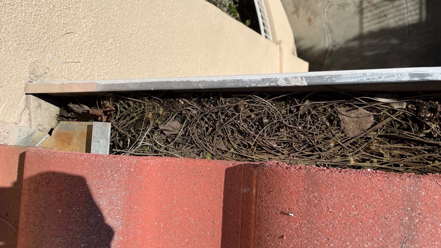 12-Unit HOA Gutter Cleaning in San Jose by All One Solar Shine