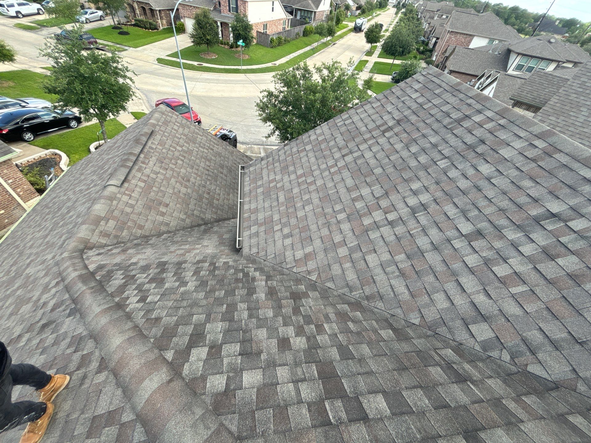 Hail Damage using Owen's Corning Duration (Lifetime) Shingles by Roof Repair Company