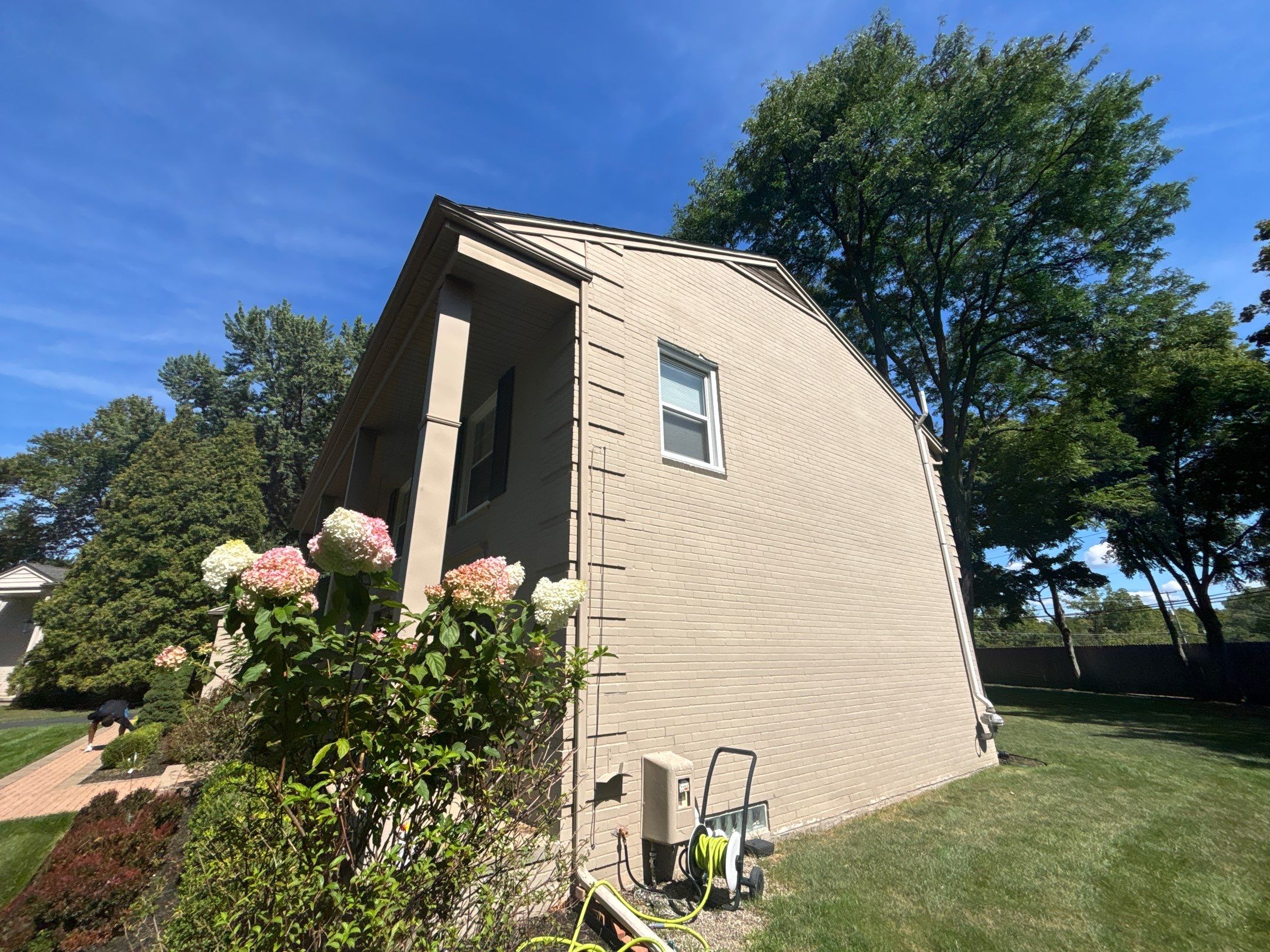 Siding Replacement using Alside S7 Cedar Mill Grain Storm Grey by 180 Contractors