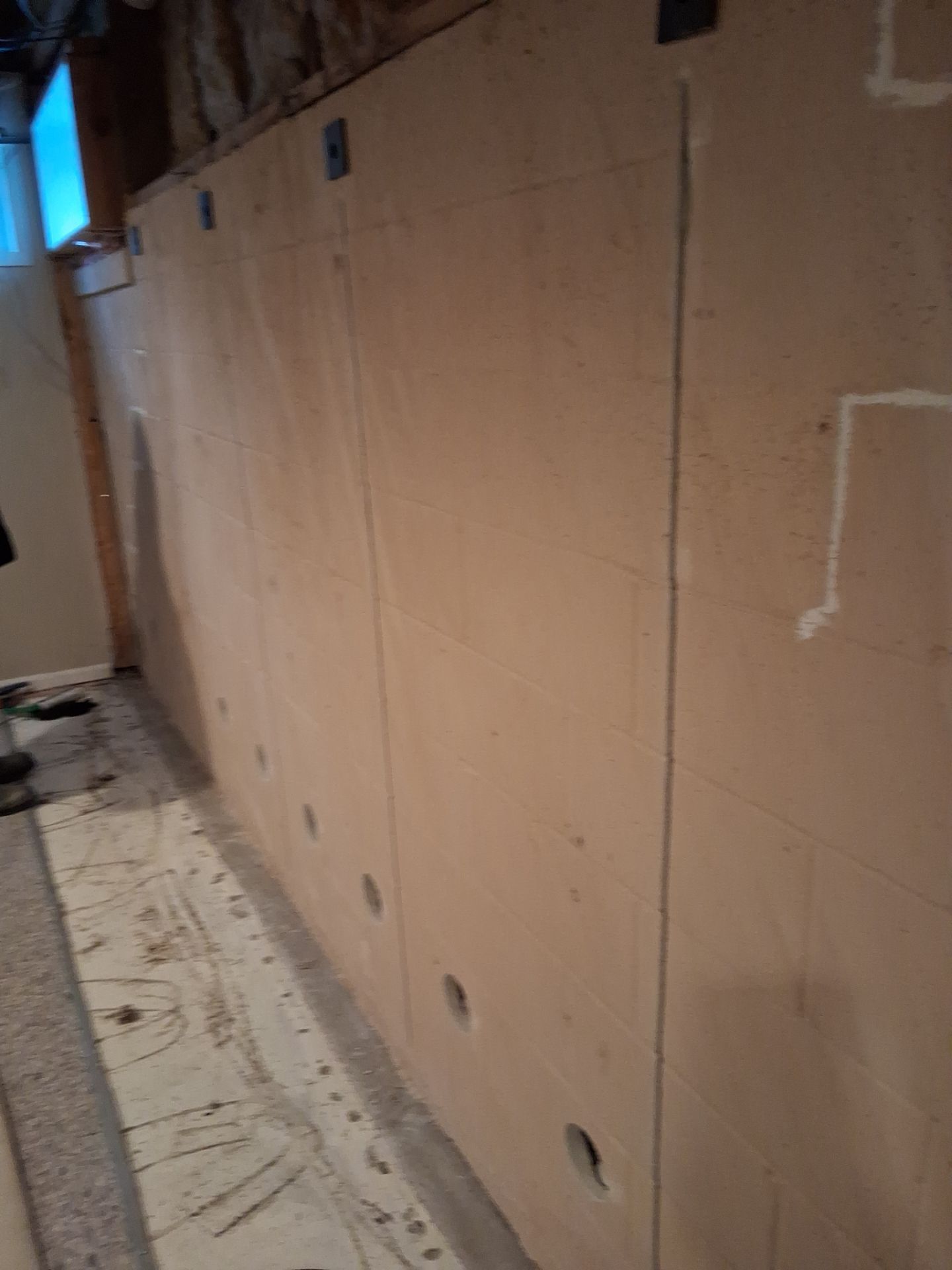 Embedded Fiber Reinforcement by Toledo Basement Repair 