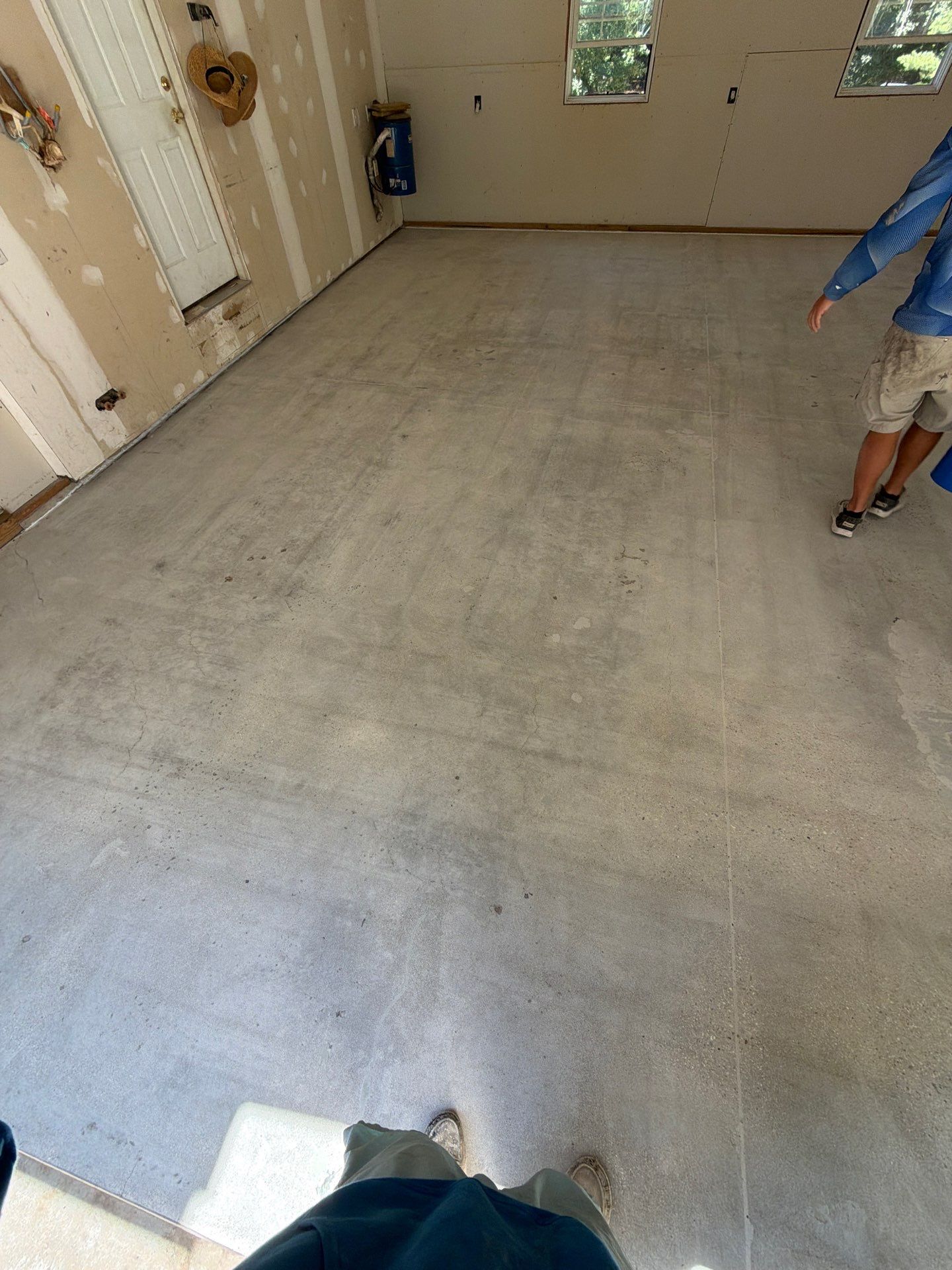 Garage Epoxy Floor Coating with Speckled Flake Finish in Fruitport by Gordon Painting