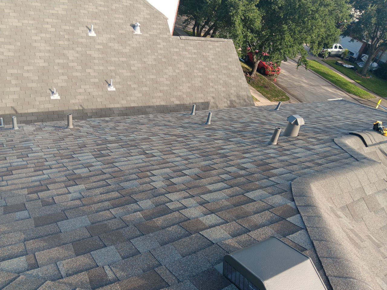 Residential Roofing Installation using Owen's Corning Duration (Lifetime) Shingles by Roof Repair Company
