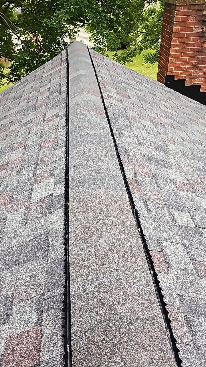 ATLAS PINNACLE HP W/SCOTCHGARD COLOR: SUMMER STORM  by Eagle Eye Roofing