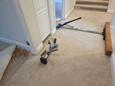 Hallway & Bedroom Carpet Re-stretch
