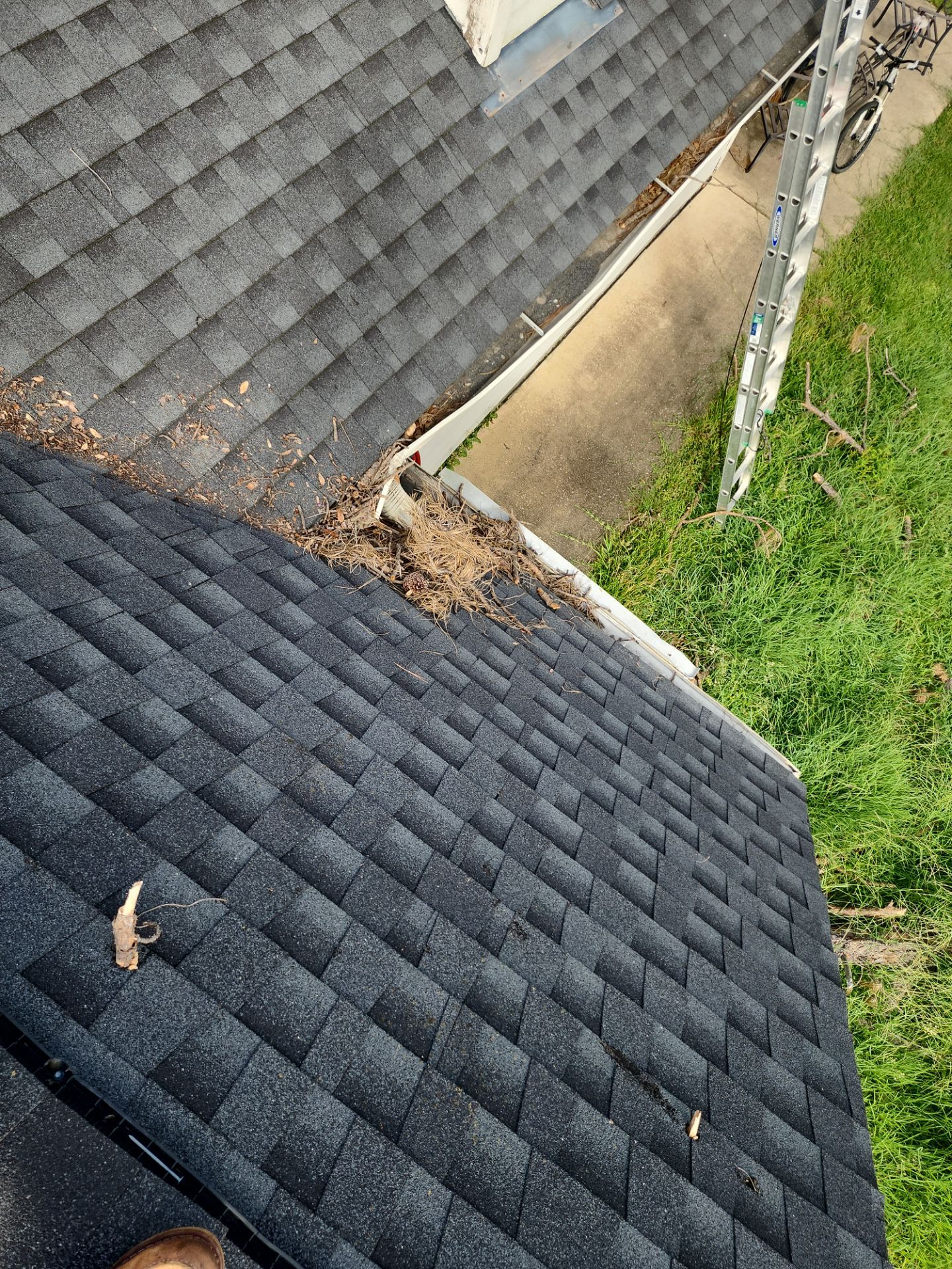 Residential Roofing Repair using Owen's Corning Duration (Lifetime) Shingles by Roof Repair Company