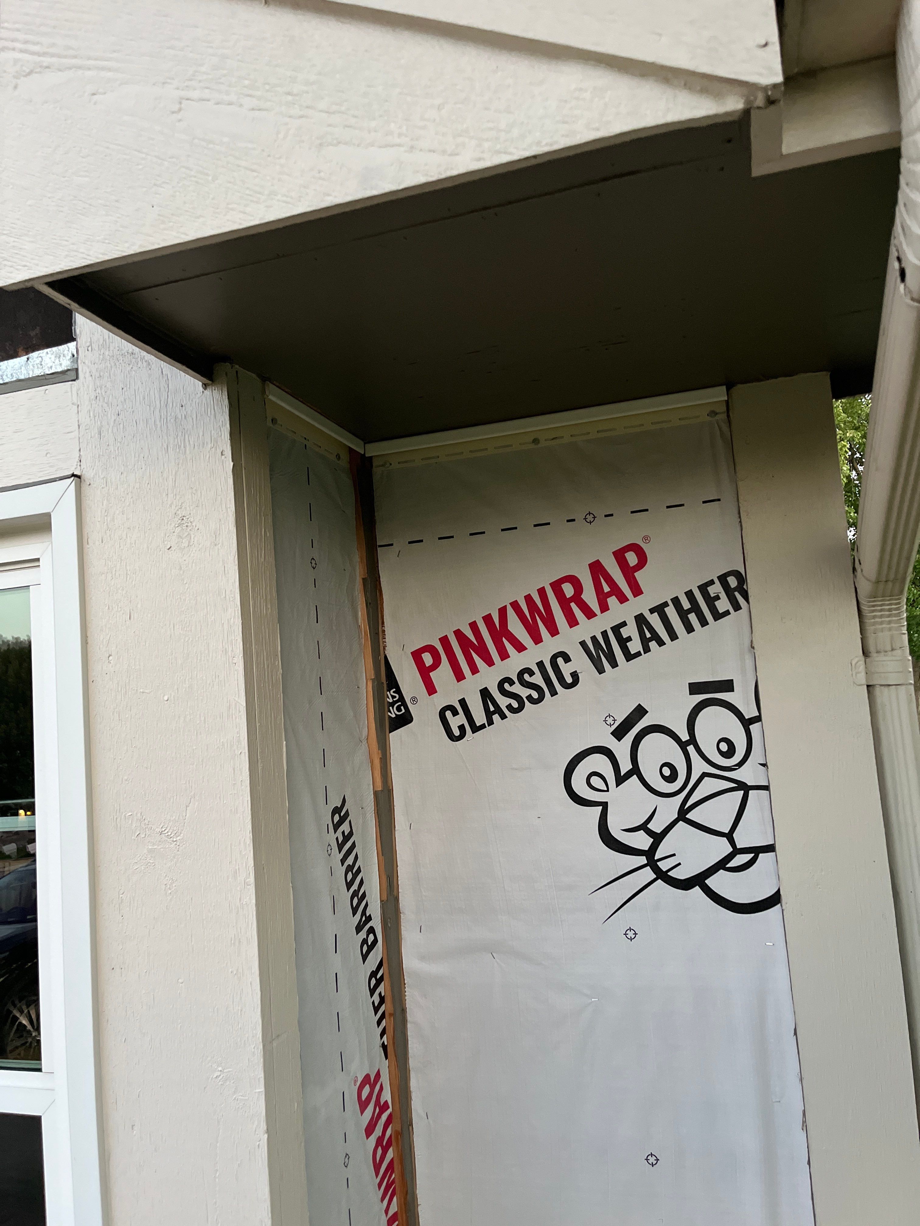 Vinyl siding in Pleasant Hill, IA by Blu Ember Properties