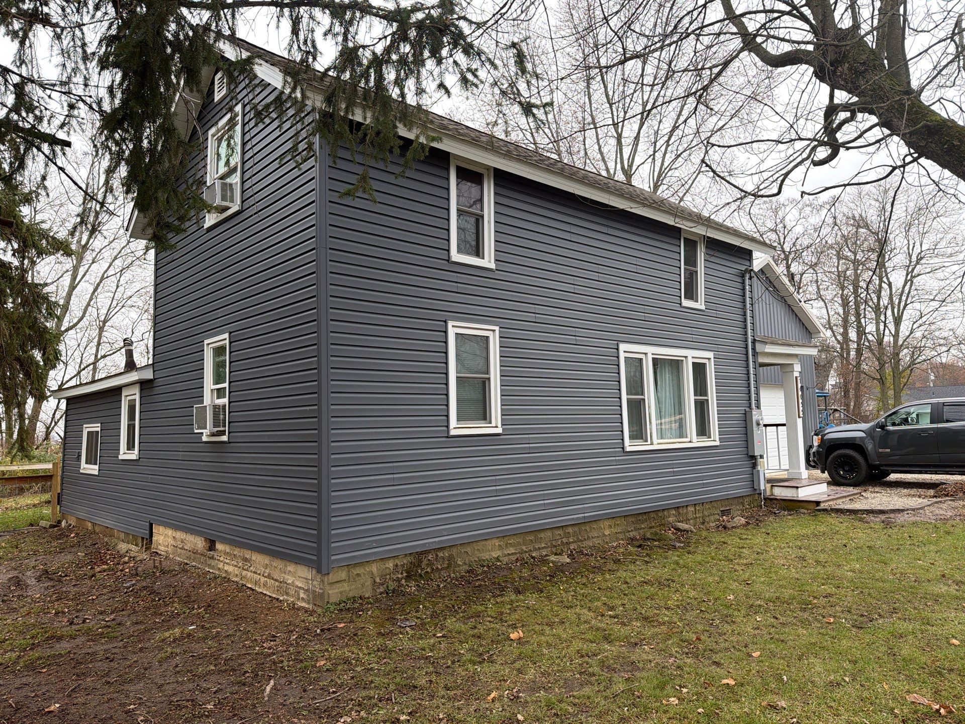 Lakeview - Siding Replacement by Nitro Roofing and Construction