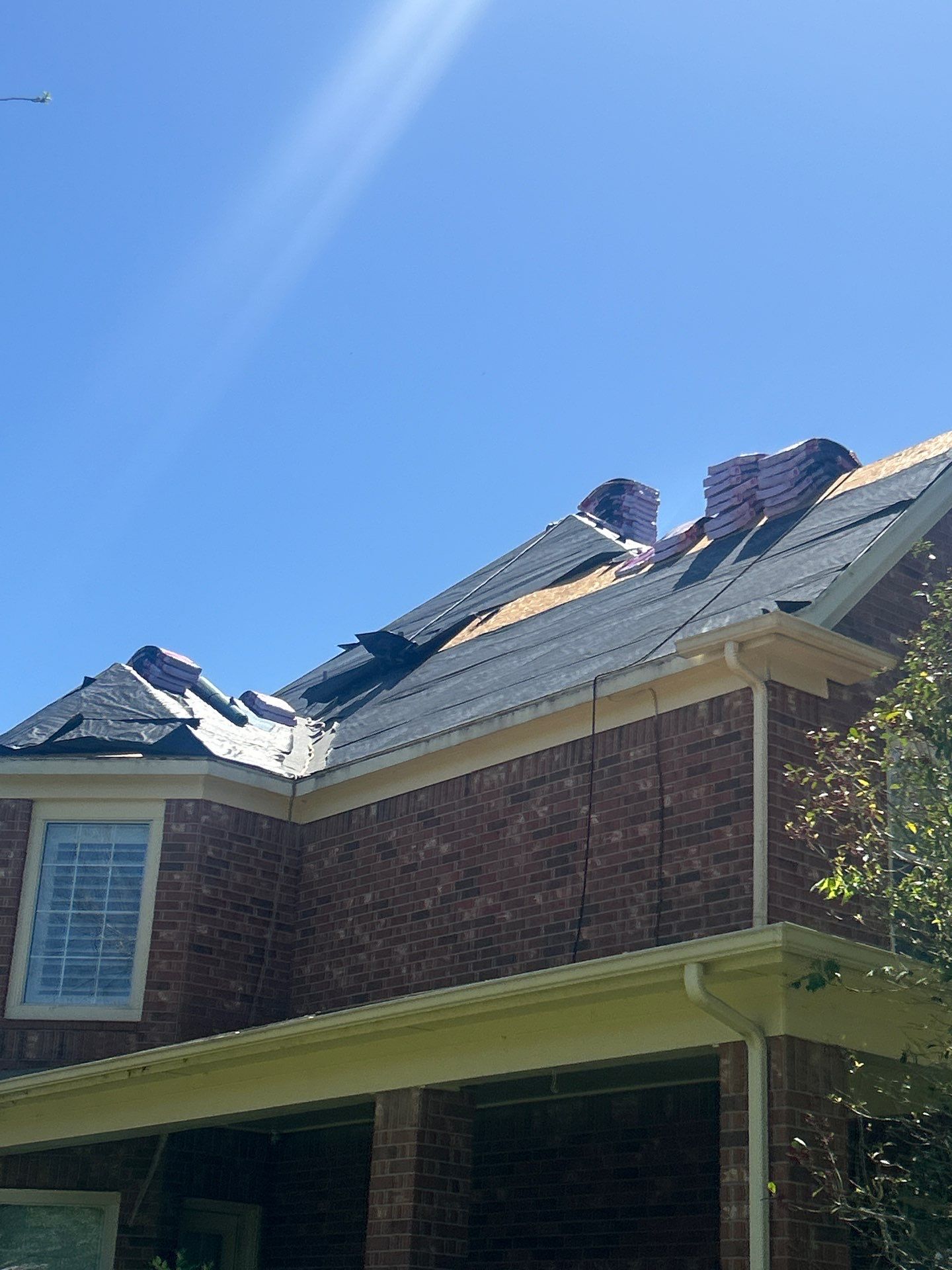 Residential Roofing Installation using Owen's Corning Duration (Lifetime) Shingles by Roof Repair Company
