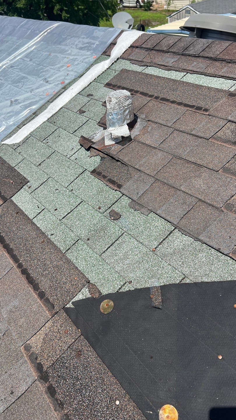 Residential Roofing Repair using Owen's Corning Duration (Lifetime) Shingles by Roof Repair Company