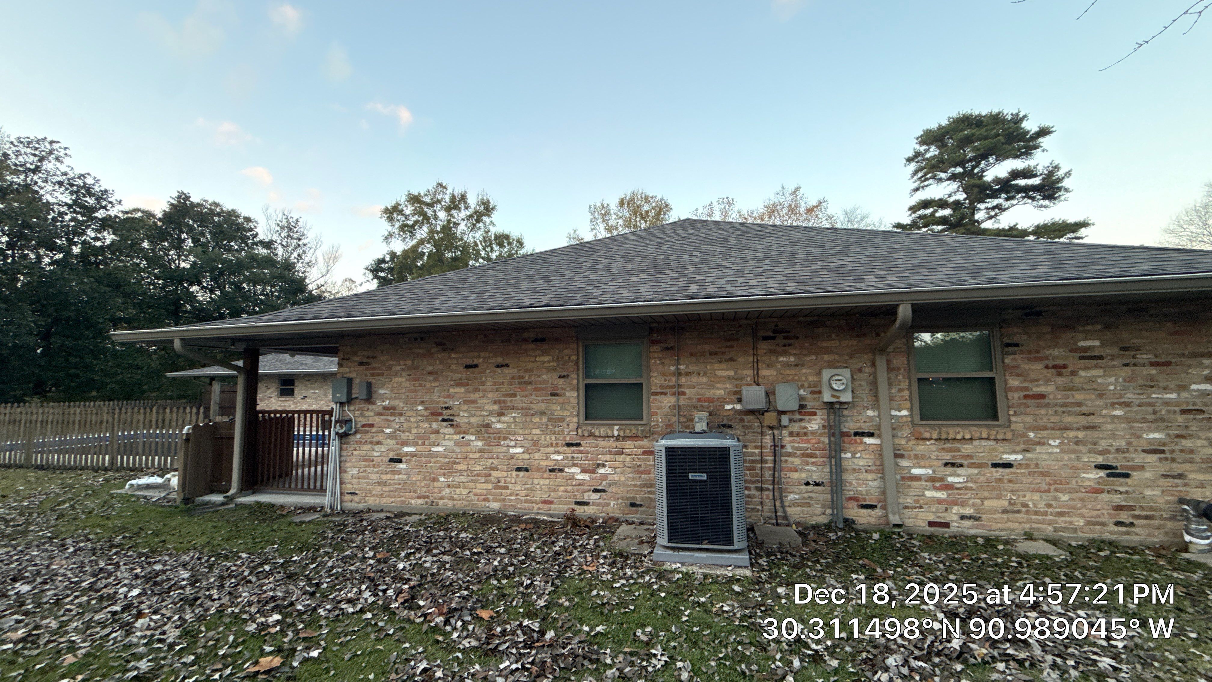 Majestic Shake - Atlas by Top Team Roofing & Construction