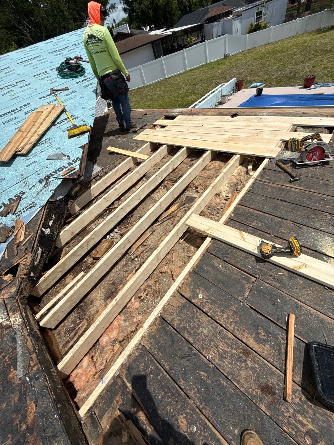 Project in St. Petersburg 33712 by Mitchell Roofing Company LLC 