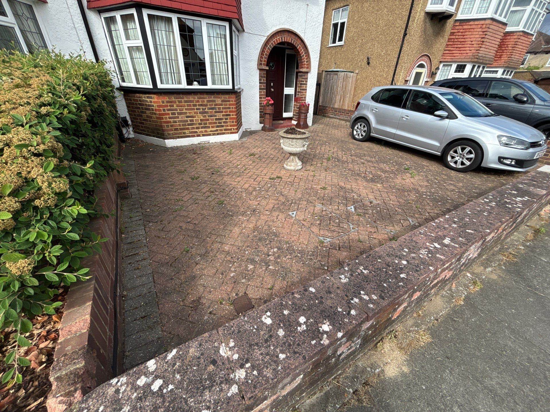 Driveway Clean by Ges Exterior Cleaning ltd