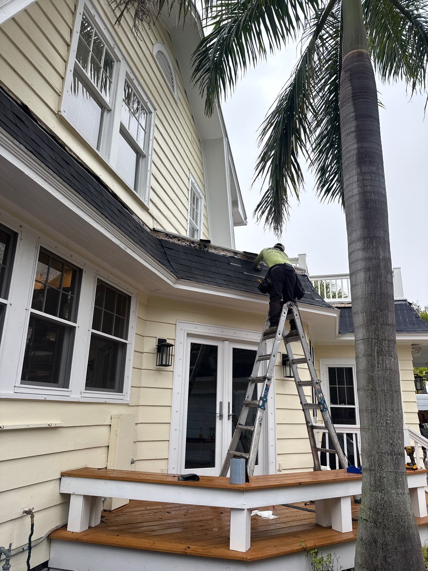 Project in St. Petersburg 33704 by Mitchell Roofing Company LLC 