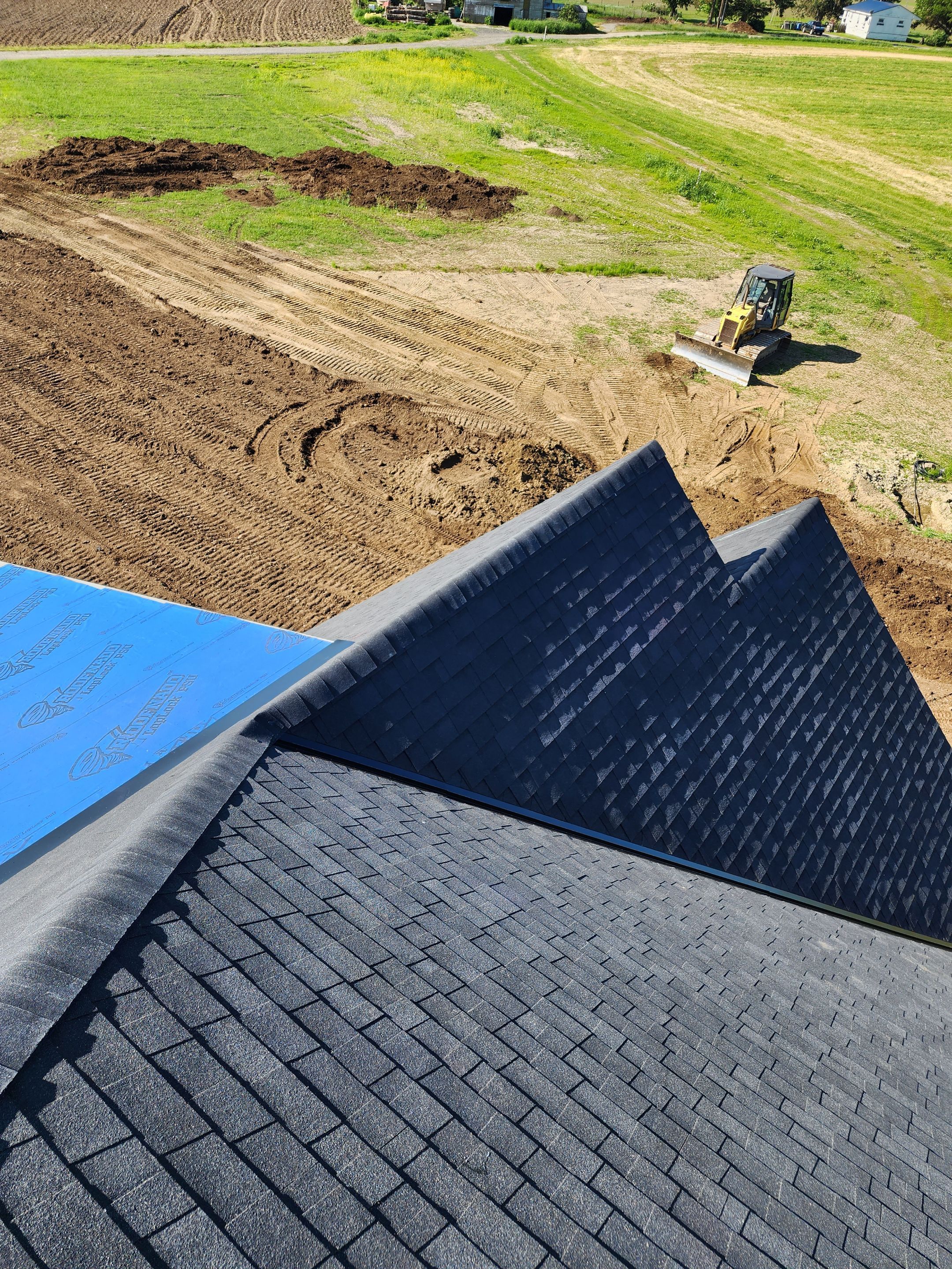 Residential Roofing Installation using OC Oakridge shingles by Top Notch Roofing Inc