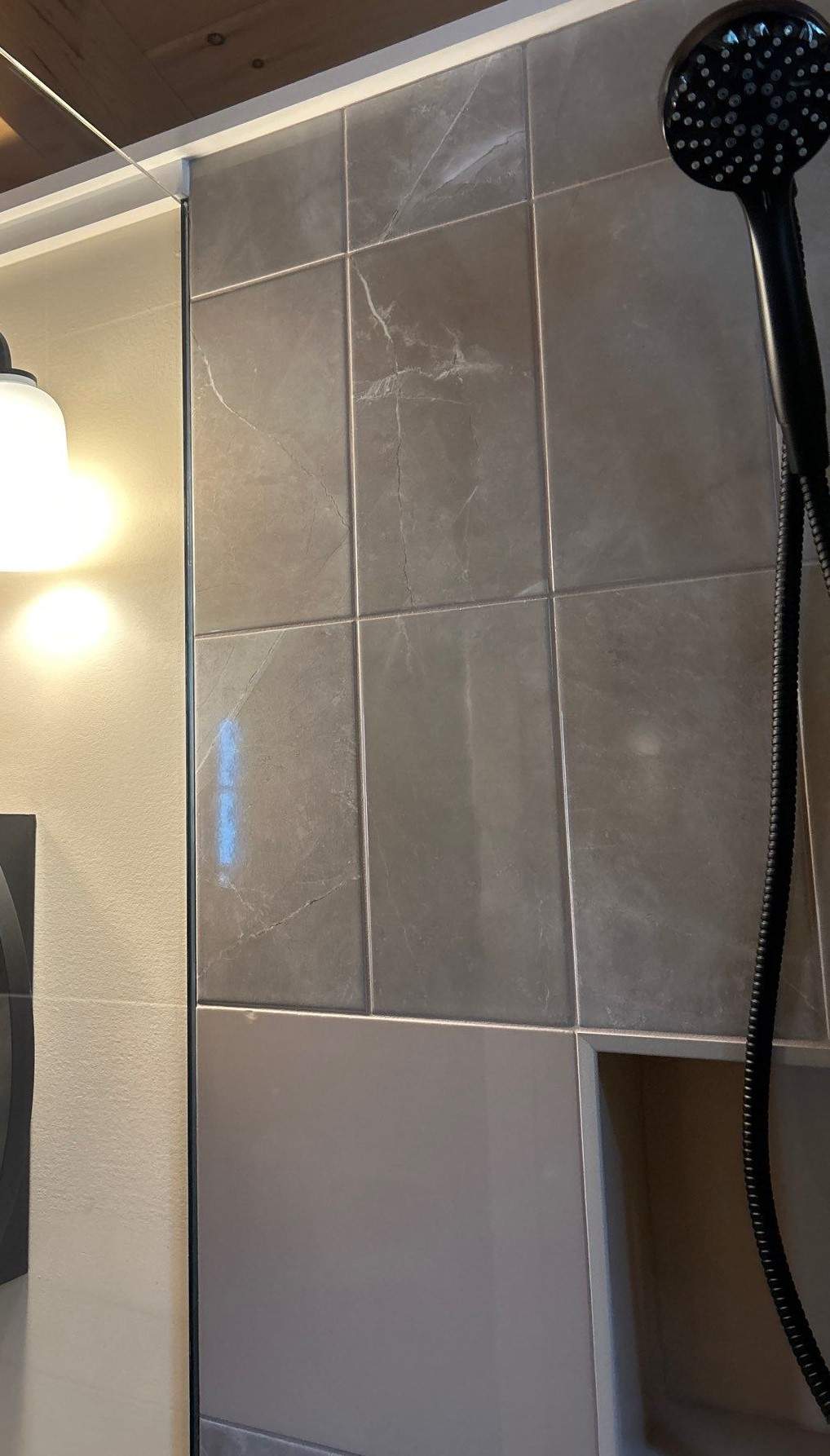 Spray Panel using Tempered Shower Glass by Cheshire Glass Company