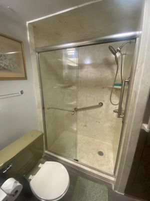 Tub to Walk in Shower in Luling