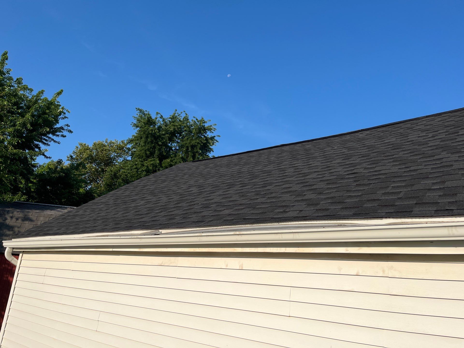 Residential Roofing Installation using GAF Timberline HDZ Charcoal by Nitro Roofing and Construction
