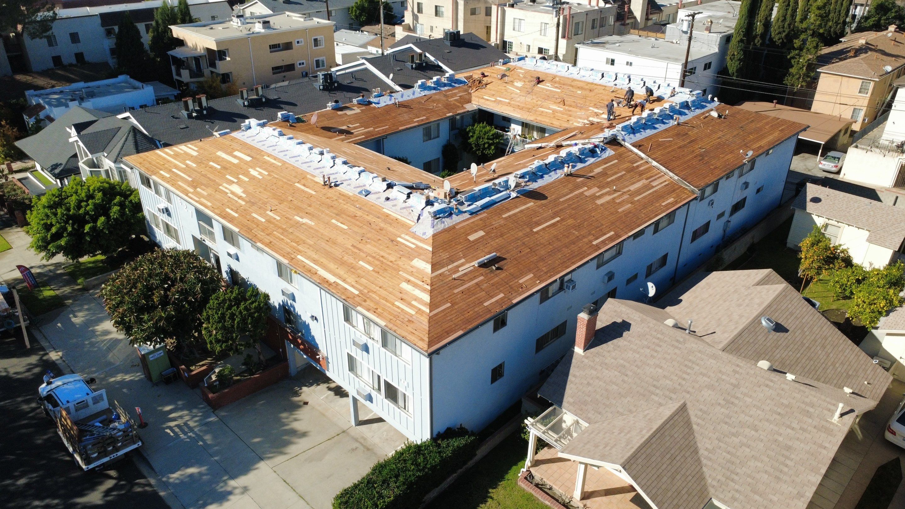 New Roof! Aparmtent Building in Burbank, CA by Hull Brothers Roofing