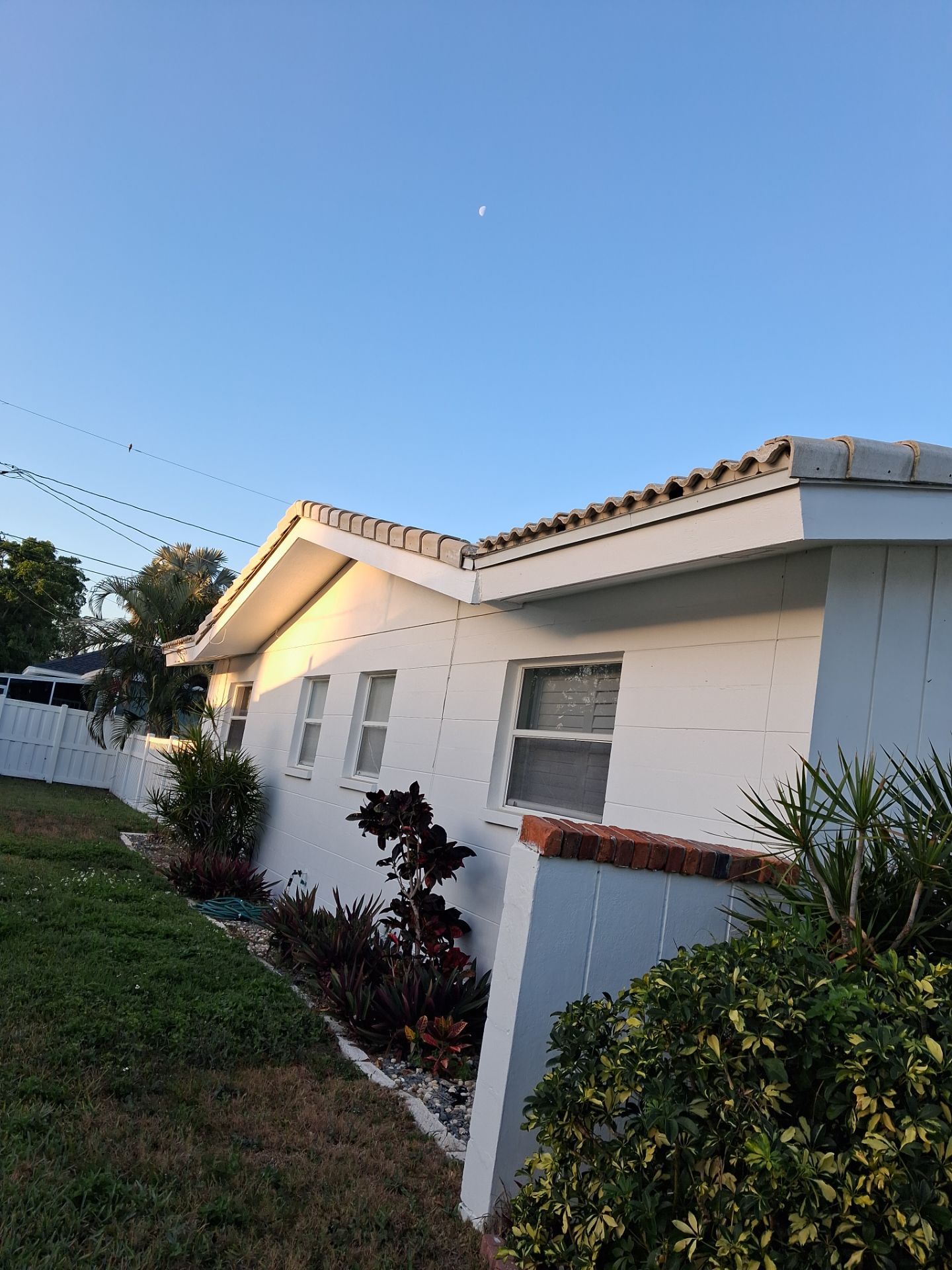 Project in St. Petersburg 33712 by Mitchell Roofing Company LLC 