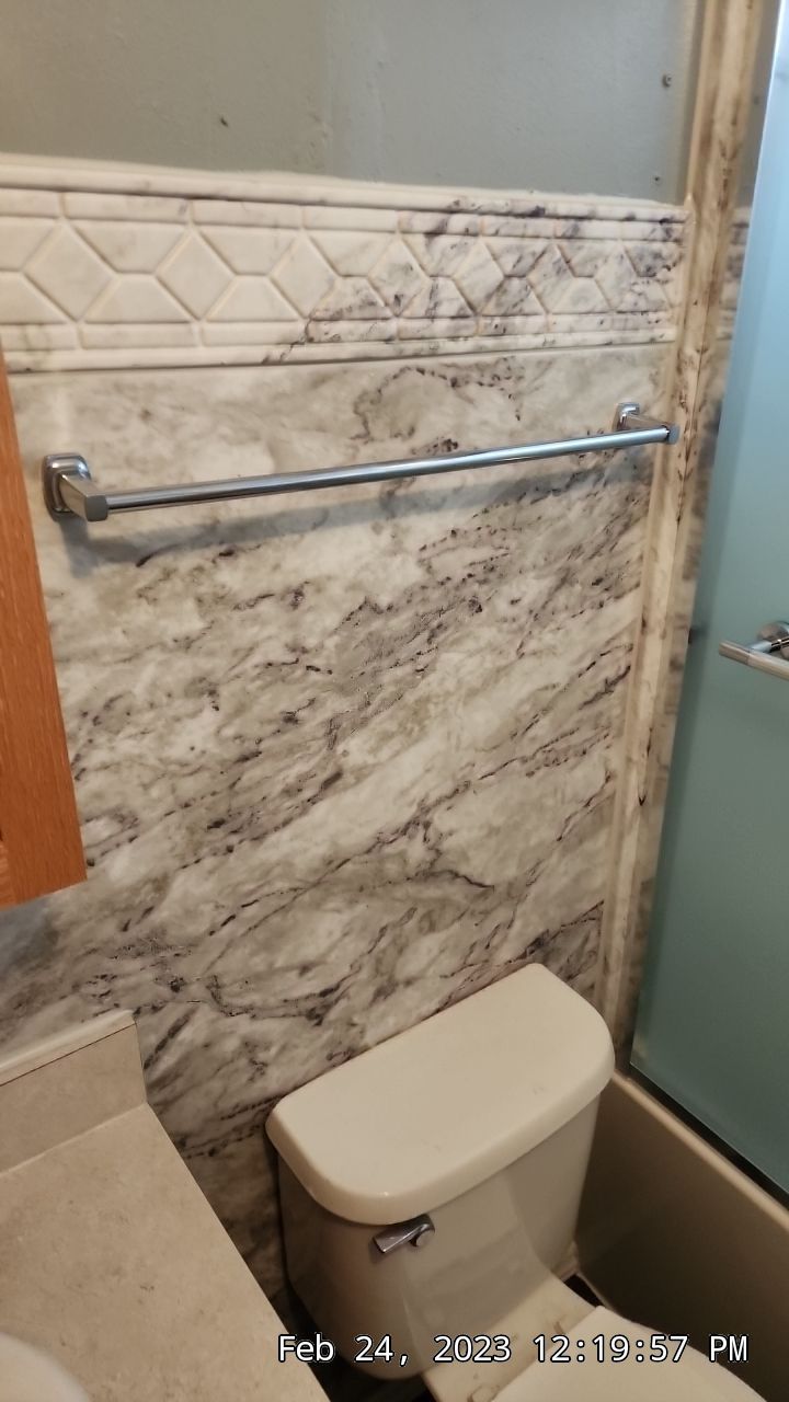 New Tub and Walls by BathPlanet SW Virginia