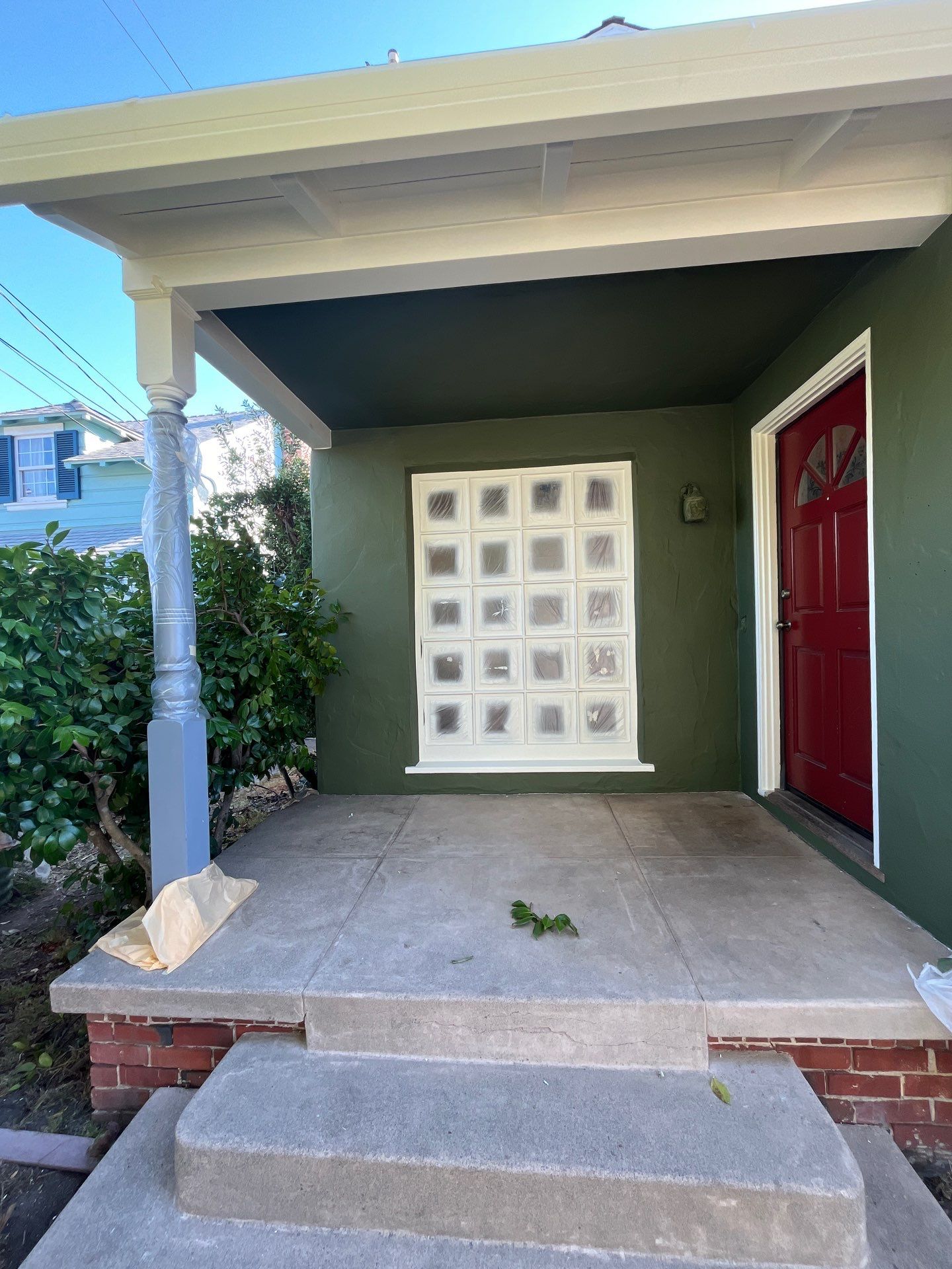 Project in Oakland by Herrera’s Bay Area Painting inc.