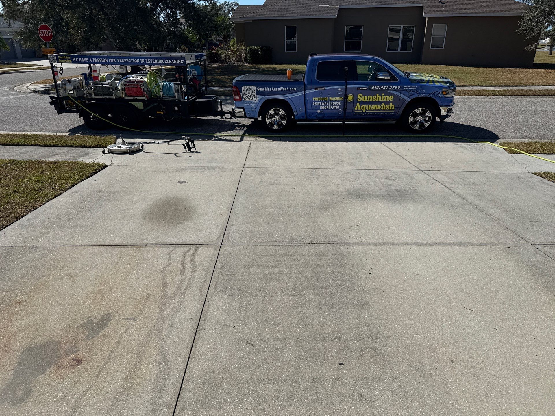 Driveway & Sidewalk Cleaning Transformation | Kingsfield Lakes, Parrish FL by Sunshine AquaWash